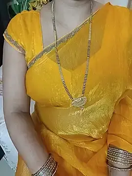 Stripchat Sex Chat of kaamuk_shweta
