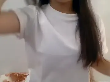 Stripchat Live Sex Cam of kiraa-007
