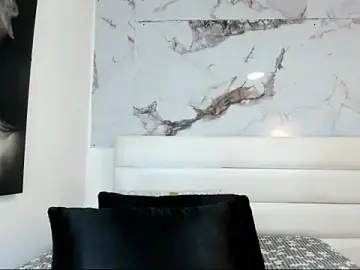 Stripchat Free Porn Cam of emily_lady20