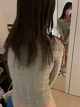 Stripchat Free Porn Cam of POCARI_SWEAT