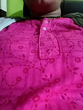 Stripchat Live Sex Cam of sexychutxxx7