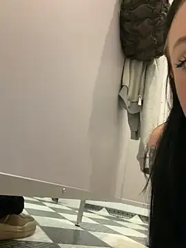 Stripchat Nude Webcam of Melissa_crazy