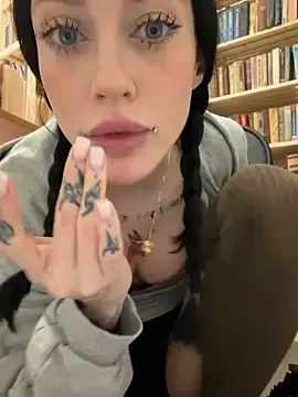 Stripchat Live Sex of Melissa_crazy