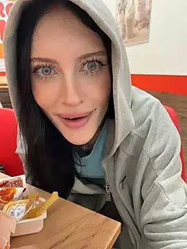 Stripchat Live Sex of Melissa_crazy
