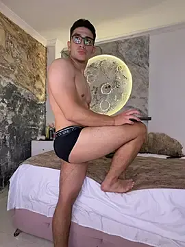 Stripchat Sex Cam of JeffDaltton