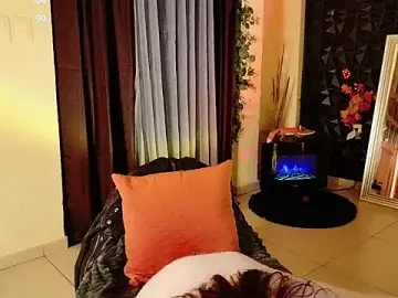 Stripchat Adult Webcam of Ari-Nana