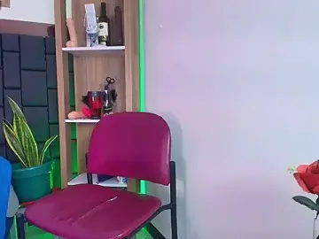 Stripchat Best live sex cam show of EllenaBoobs_