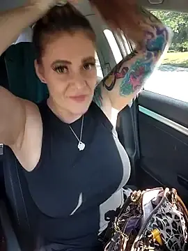 Stripchat Best Webcam of HollyTattoo