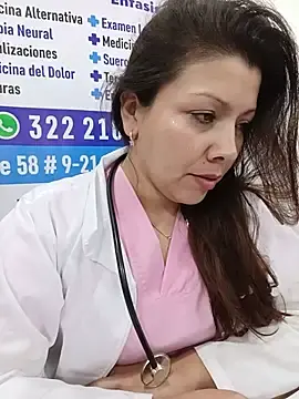 Stripchat Live Porn of SARA_21-