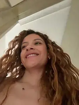 Stripchat Live Sex Cam of alana15