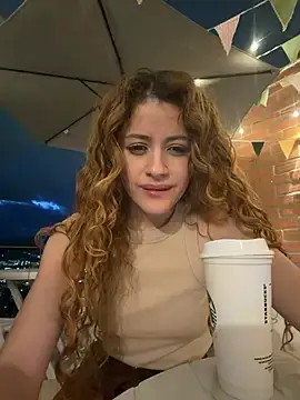 Stripchat Live Sex of alana15