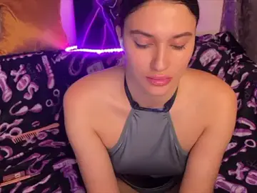 Stripchat Sex Cam of amanda_strong
