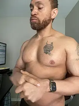 Stripchat Live Sex Cam of Fathero1time