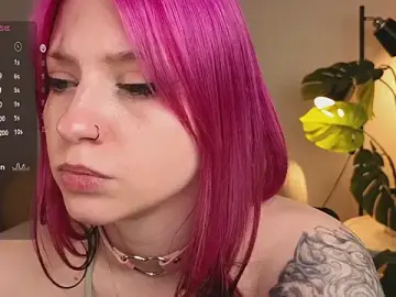 Stripchat Free Porn Cam of arielabradberry