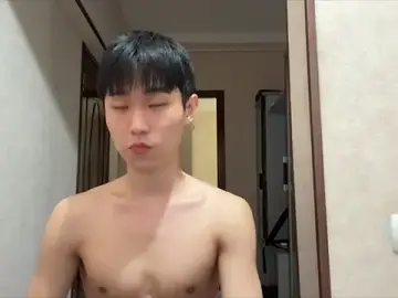 Stripchat Live Sex Cam of Brian_Stars