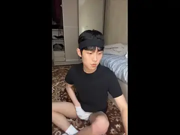 Stripchat Sex Cam of Brian_Stars