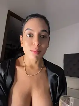 Stripchat Adult Video Chat of kamivolkano