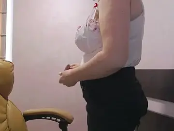 Stripchat Sex Chat of LadyJeen