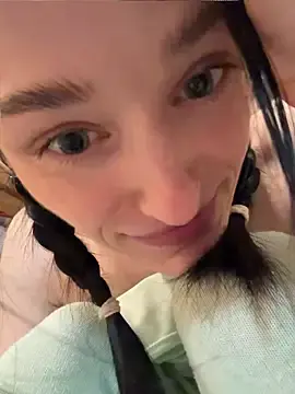 Stripchat Live Sex of Mia_Mia_M