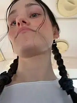 Stripchat Free Live Porn of Mia_Mia_M