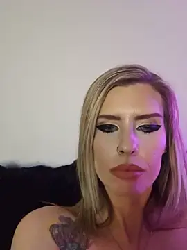 Stripchat Adult Webcam of ellieconradxo