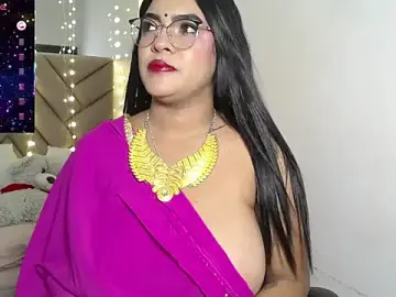 Stripchat Adult Webcam of lakshmiraniii