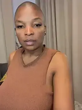 Stripchat Free Porn Cam of slimcateee