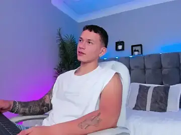 Stripchat Live Sex of Thomas_moon