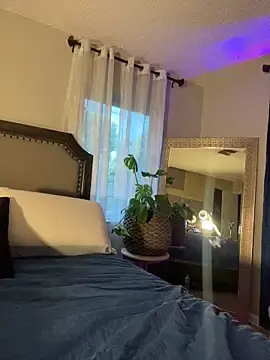 Stripchat Live Sex Cam of lovely_beast