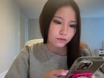 Stripchat Sex Cam of luvvivii