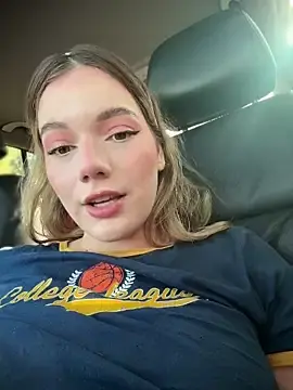 Stripchat Nude Webcam of NicoleCut