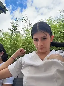 Stripchat Free Porn Cam of Mia_Alanna