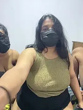 Stripchat Watch Live Sex Cams of Savi-SL