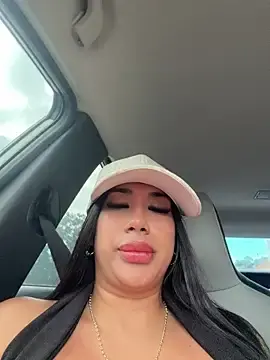 Stripchat Sex Chat of kiim_taaylor