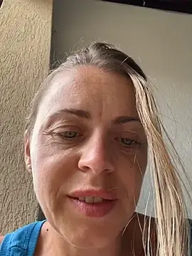 Stripchat Sex Chat of ladywithbigass