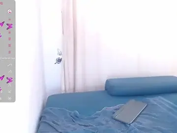 Stripchat Free Porn Cam of karen_sophia