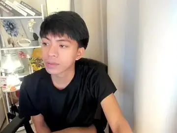 Stripchat Sex Chat of davincihugecock
