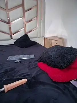 Stripchat Free Porn Cam of serena_willow