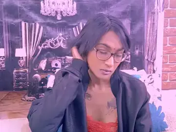Stripchat Adult Webcam of IndianRebel4u2Luv