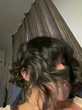 Stripchat Sex Cam of nenalayla