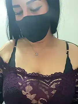 Stripchat Sex Cam of mari_layali