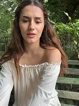 Stripchat Live Sex Cam of AriaAdda