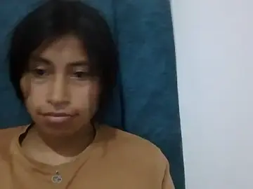 Stripchat Watch Live Sex Cams of Pocahontas_Honey