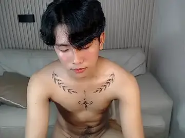 Stripchat Live Sex Cam of XtraHot_Alex