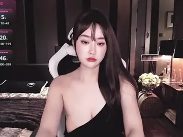 Stripchat Free Porn Cam of Aurora_-77