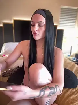 Stripchat Adult Webcam of KarissaChantelle