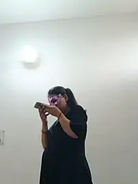 Stripchat Nude Webcam of Shivani_hotty