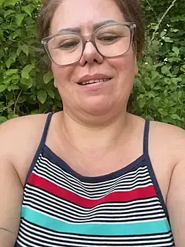 Stripchat Live Sex Cam of LadySaraNoir