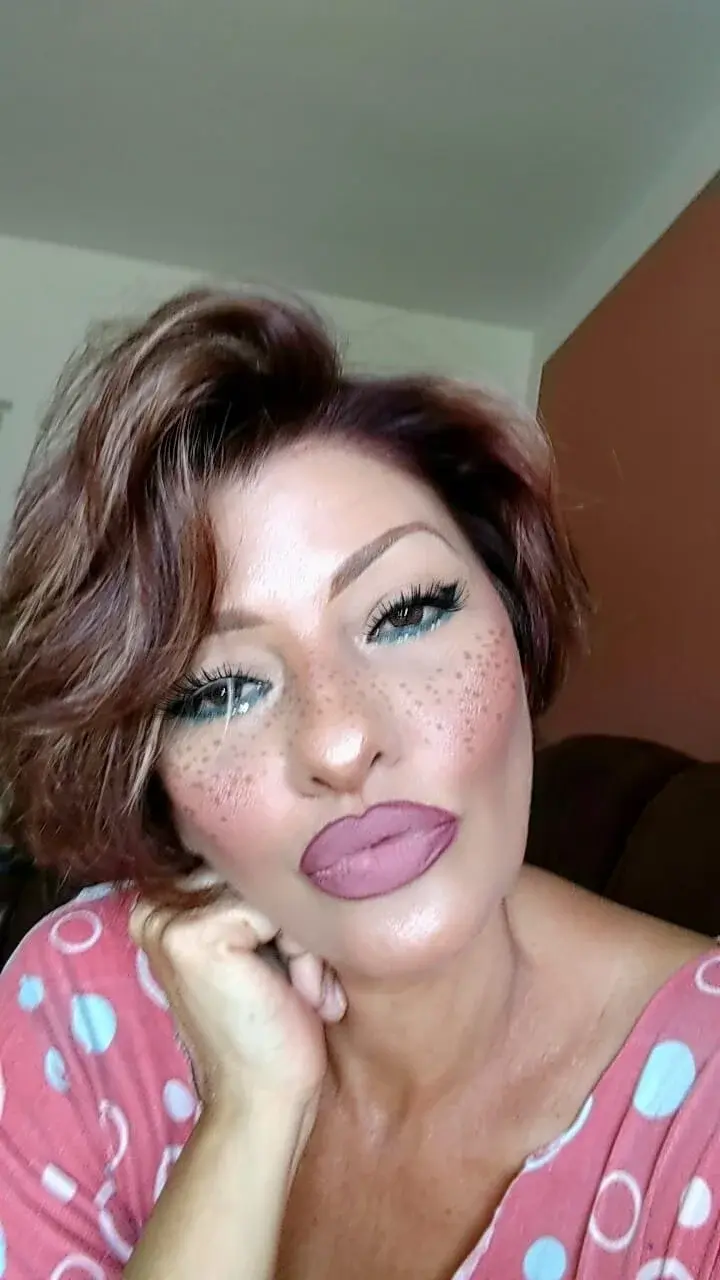 isabella-lips007