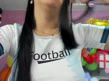 Stripchat Free Porn Cam of Yuli_16